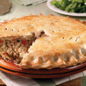 Tourtière hivernale à la sarriette