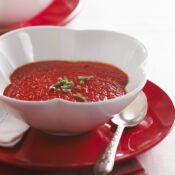 Potage aux poivrons rouges rôtis